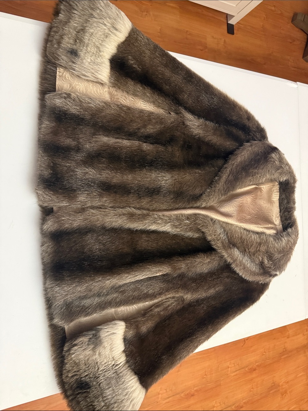 Luxury Brown Faux Fur Cape with Plush Collar